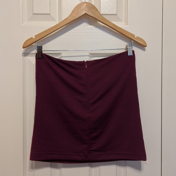 Purple striped bodycon mini skirt - Picture 2 of 5